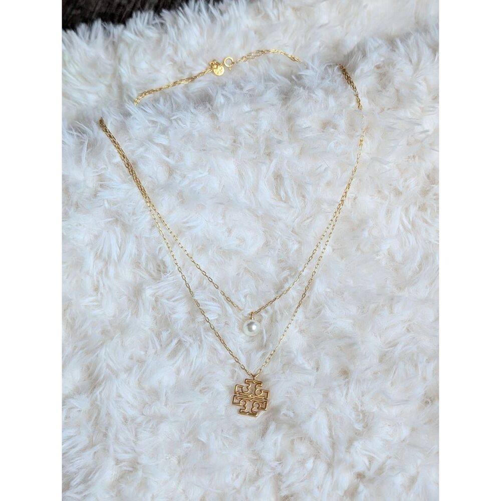 TORY BURCH Britten Pedal Gold Tone Double T Logo Double Layered Necklace - Picture 3 of 3